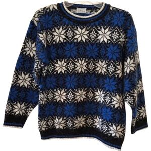 Vintage G.F.C. Retro Men's Nordic Snowflake Crewneck Sweater Size Small Aztec